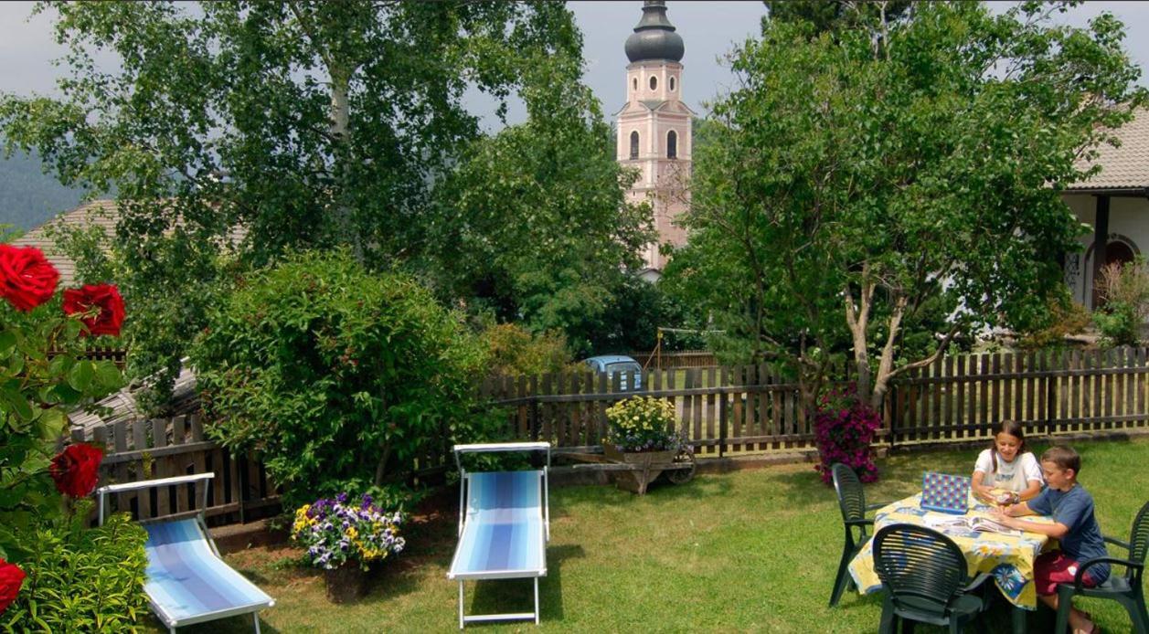 B&B Garni Lantschner Castelrotto Eksteriør billede